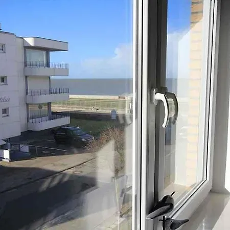 Ferienwohnung-5-2017-neu-renoviert-im-strandnahen-haus-seeluft-in-duhnen Apartment Cuxhaven