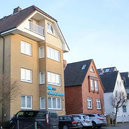 Ferienwohnung-5-2017-neu-renoviert-im-strandnahen-haus-seeluft-in-duhnen